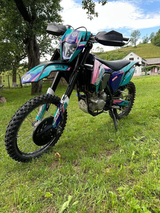 Продам або обмін на Авто або Мотоцикл. Моя або Ваша доплата. GEON DAKAR GNS 300 nb (4V). 174mn-6