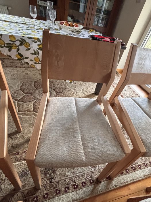 Krzesła firmy Fameg