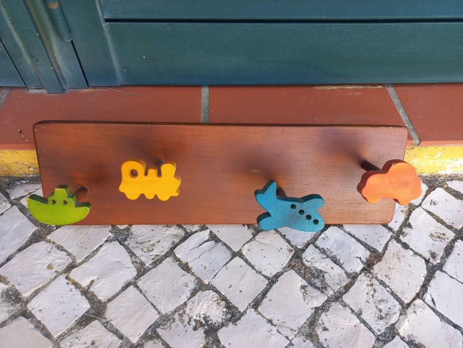 Cabide quarto criança