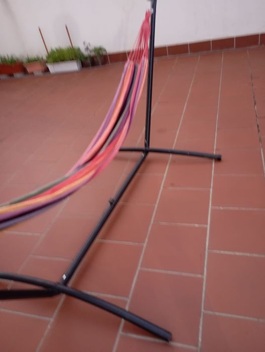 Vendo esta espreguiçadeira em bom estado