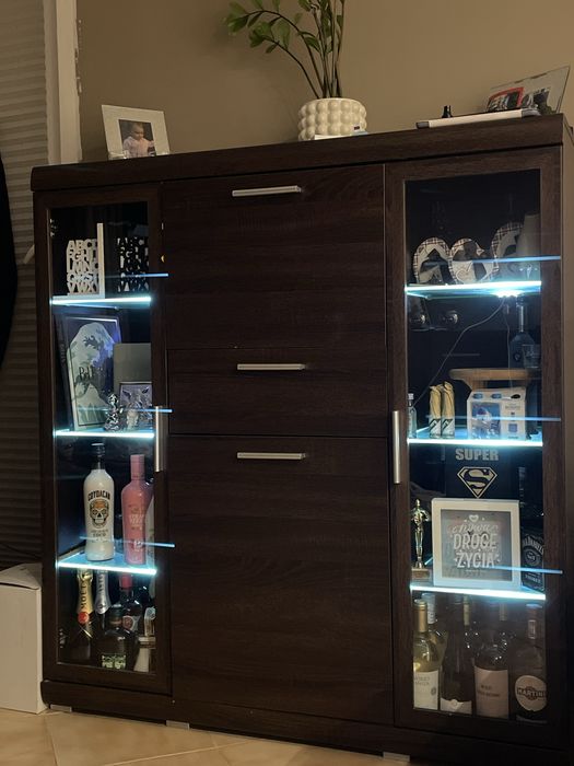 Meble modułowe do salonu, sypialni MESTRE kolor Dąb sonoma ciemny.