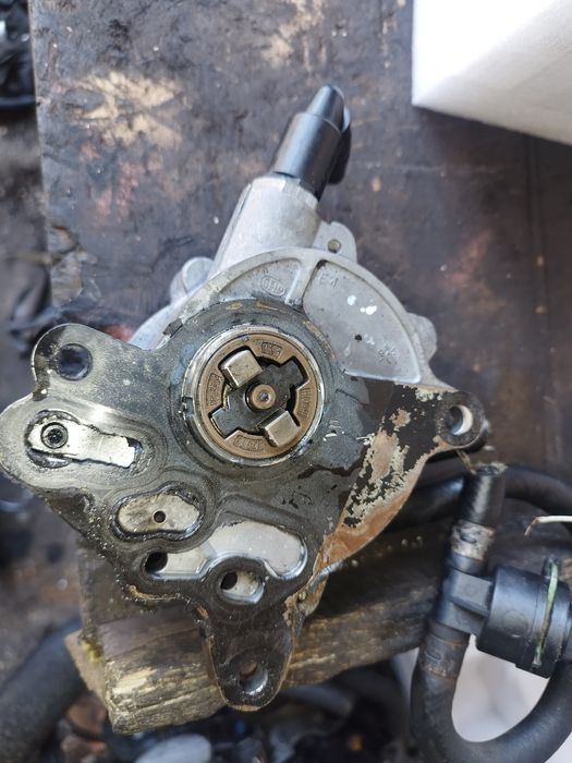 Тандемный насос Volkswagen Passat 03G145209C