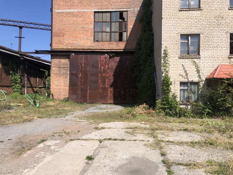 Здам цех. Виробництво. Квартал. Постійне світло