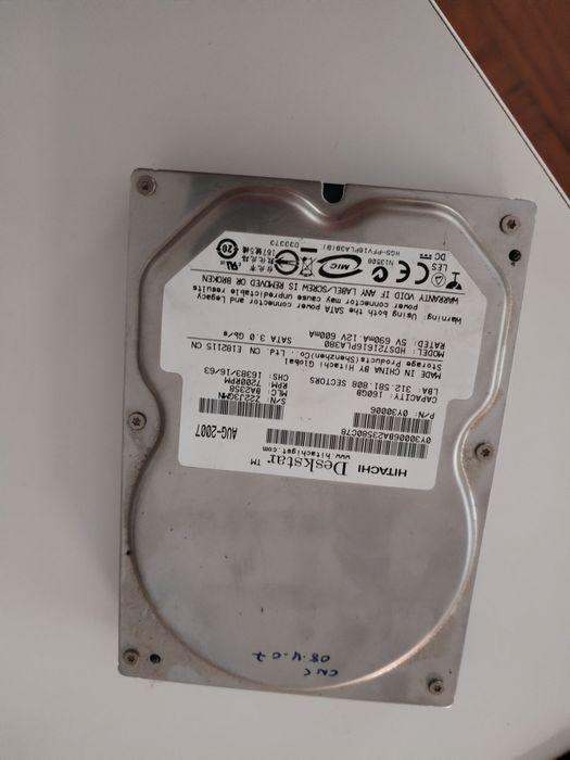 Disco rígido Hitachi Deskstar 160 GB SATA 3,5"