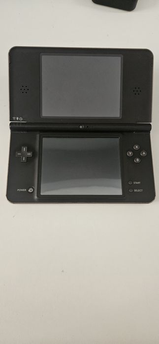 Nintendo DSI XL cor chocolate