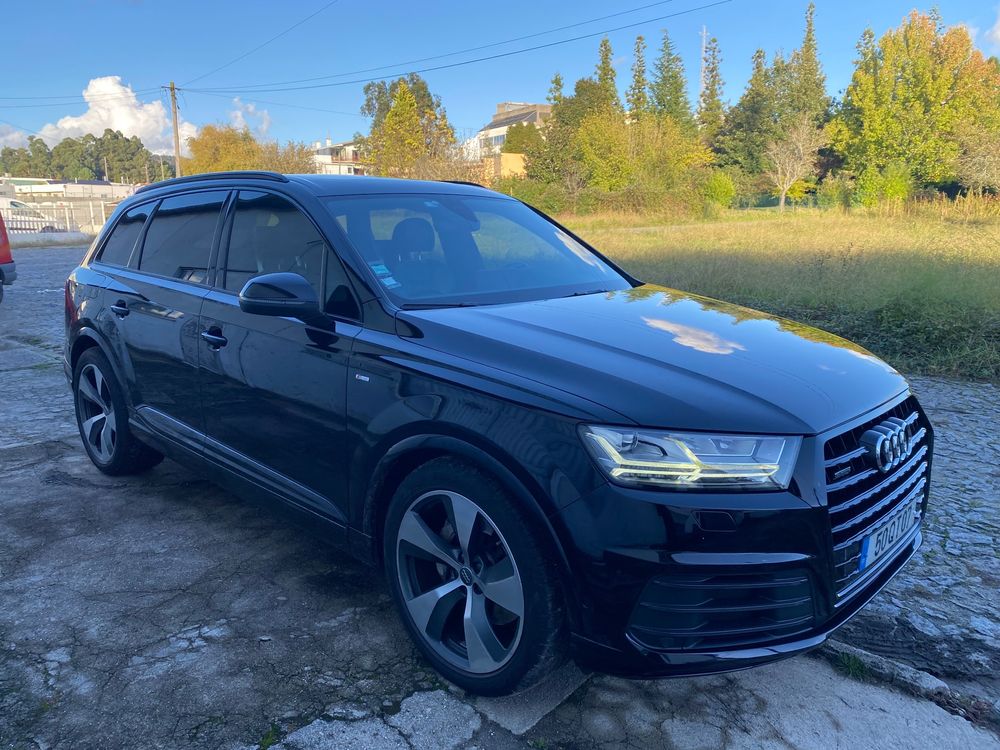 Audi Q7 3.0 TDI quattro S-line Tiptronic 7L