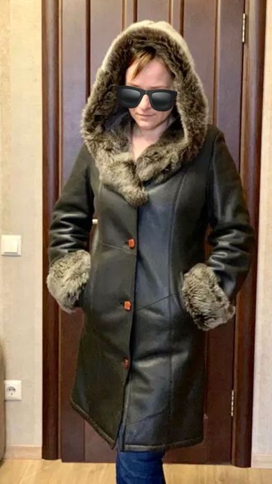 Дублянка жіноча з натурального хутра (овчина)