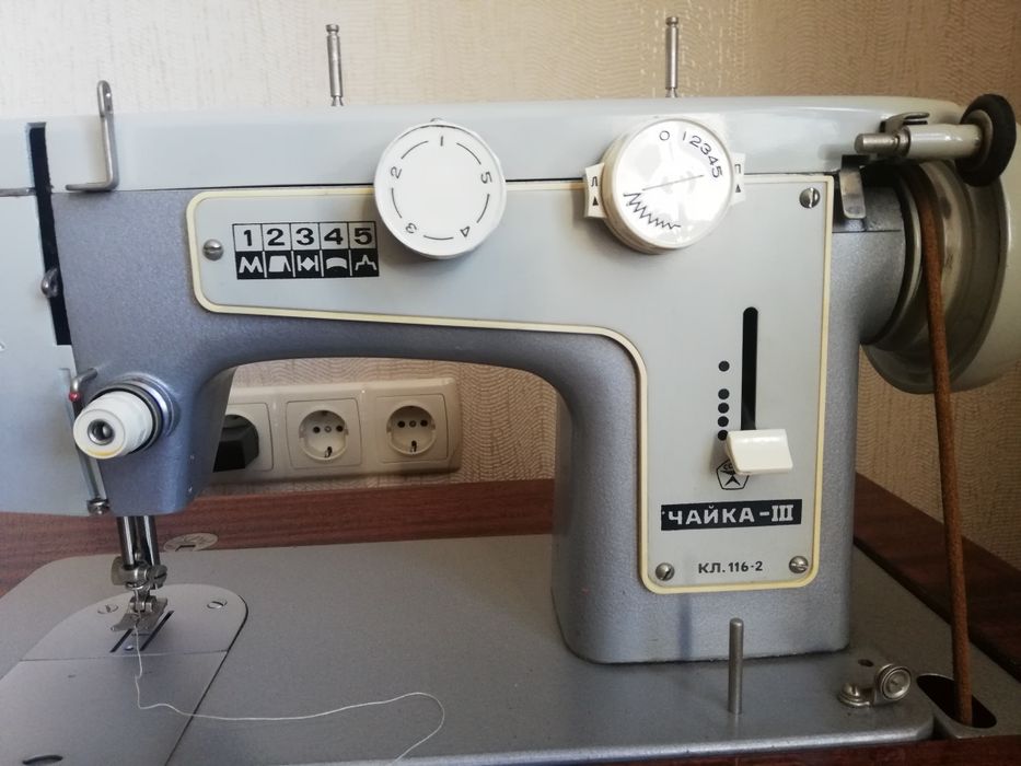 Швейна машинка Чайка-3, ножна