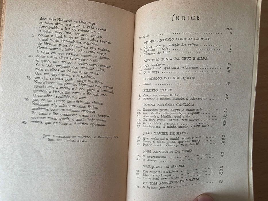 Livro "Poetas do Século XVIII: Árcades e Pré-Românticos"