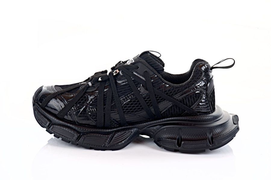 Кросівки жіночі 41 (підійде на 40)