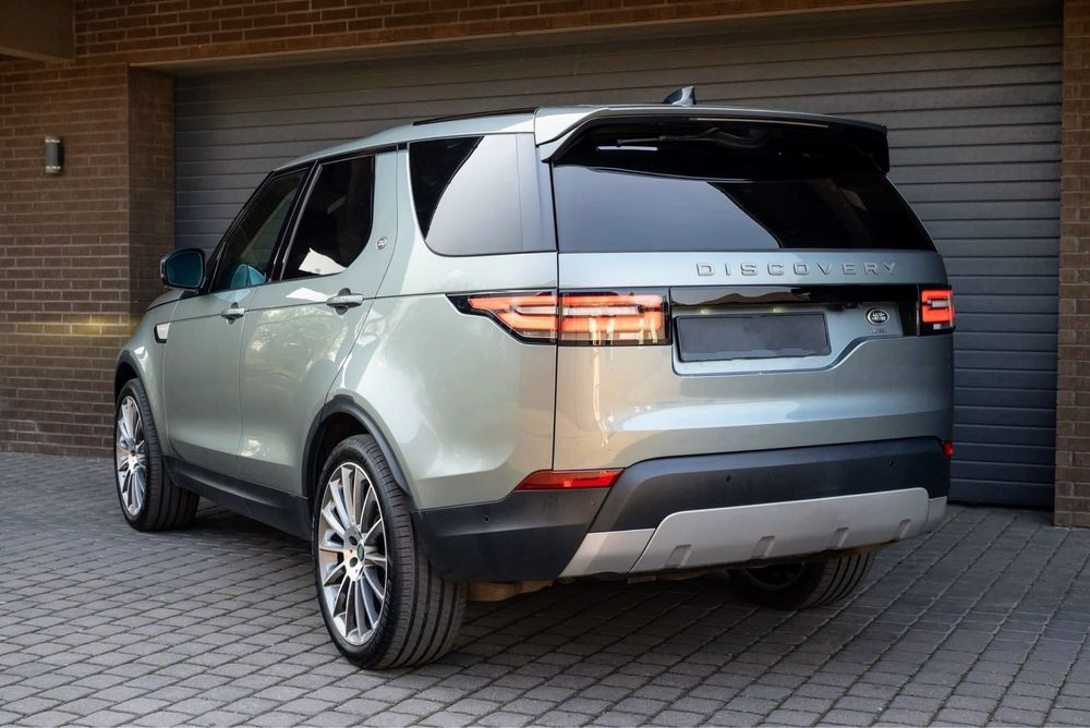 Land Rover Discovery 5  L462 HSE
