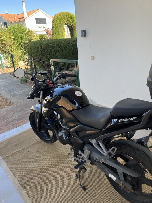 Sym Wolf 125cc com case incluida