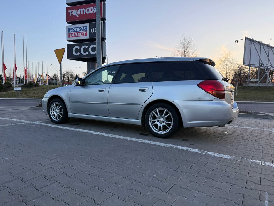 Subaru Legacy 2.5i AT