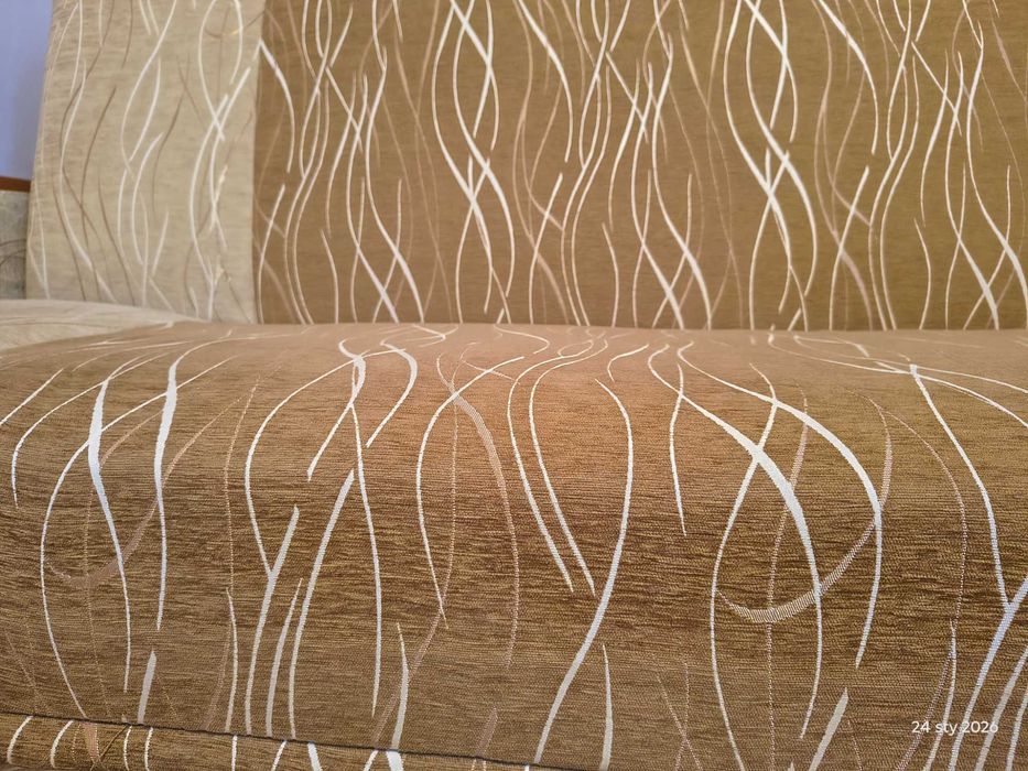 Oddam używaną wersalkę