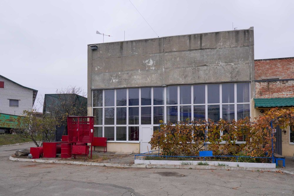 Продам производственные склады с холодильниками! Автопарковая