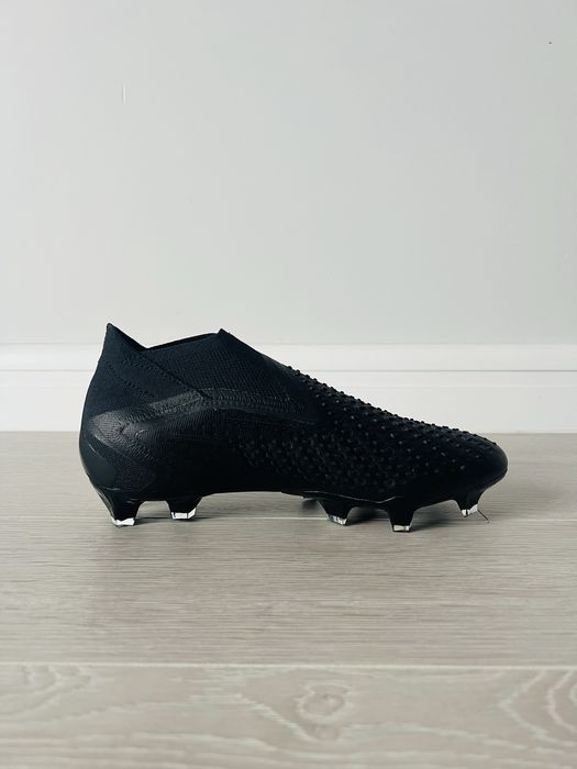 Nowe korki Adidas Predator Accuracy+ FG – premium, z metką i pudełkiem