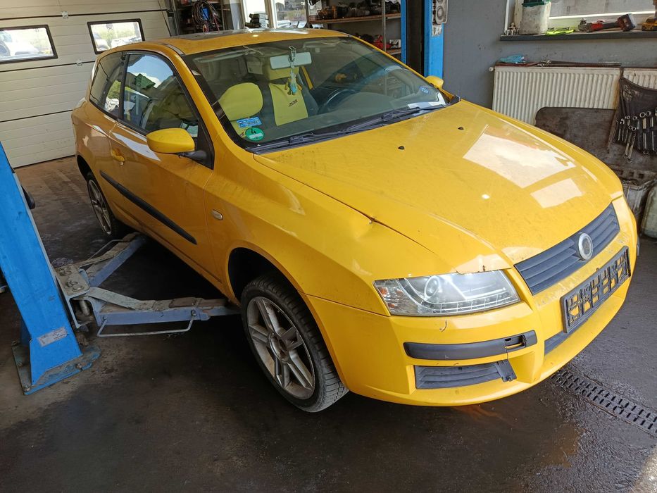 Fiat Stilo 1.6 MPI 2001r NA CZĘŚCI