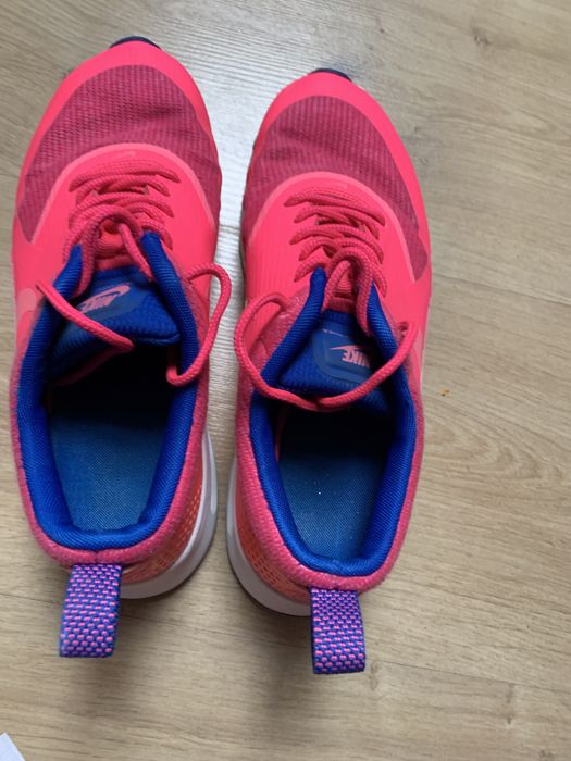 Buty sportowe wiosenne damskie Nike Air Max Thea r 37,5