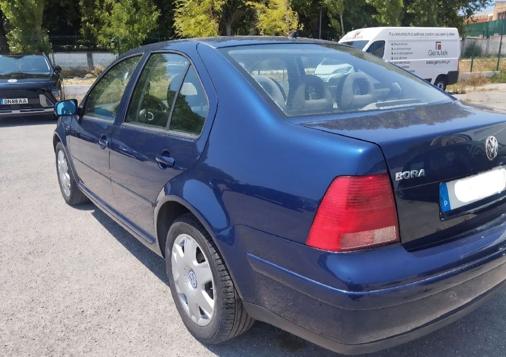 Vw Bora 1.9 Tdi PD 100