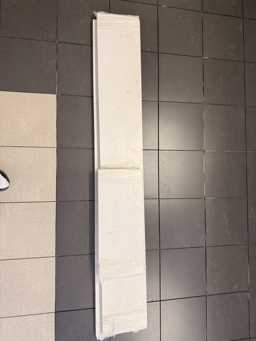 Parapety marmurowe biale