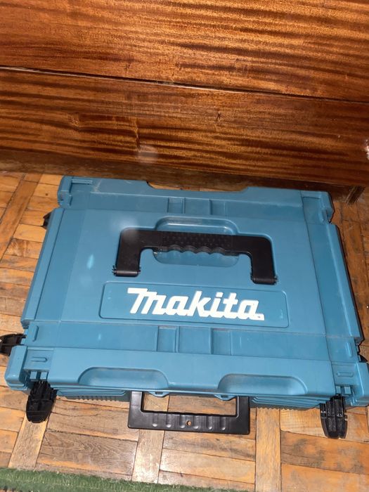 Makita інструменти 4 в 1