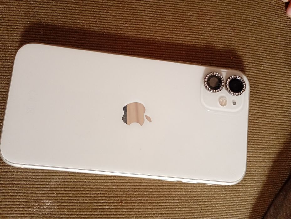 Vendo iPhone11 em bom estado