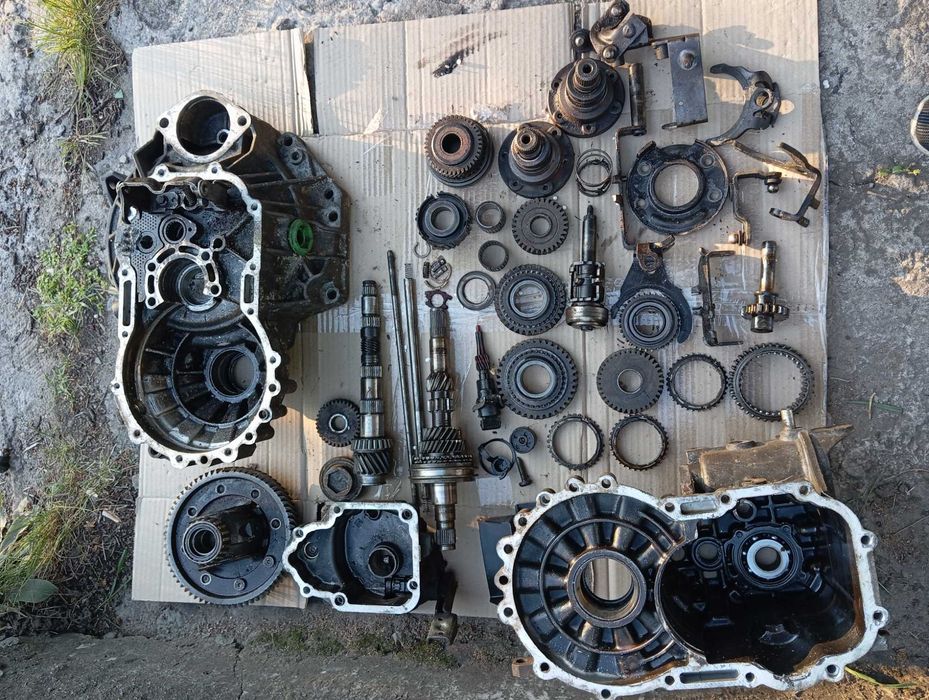 Коробка гольф 4 розібрана