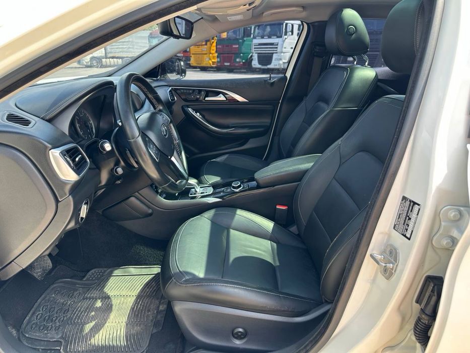 Infiniti QX30 2017