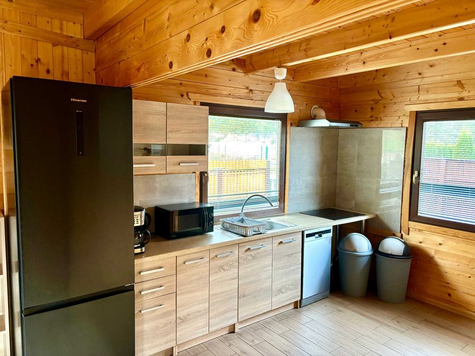 Domek Przy Lesie Nad Jeziorem. 8 osób 4 Sypialnie, Jacuzzi, Bilard