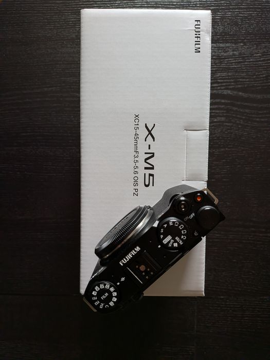 Fujifilm XM-5 + 15-45 (Nova)
