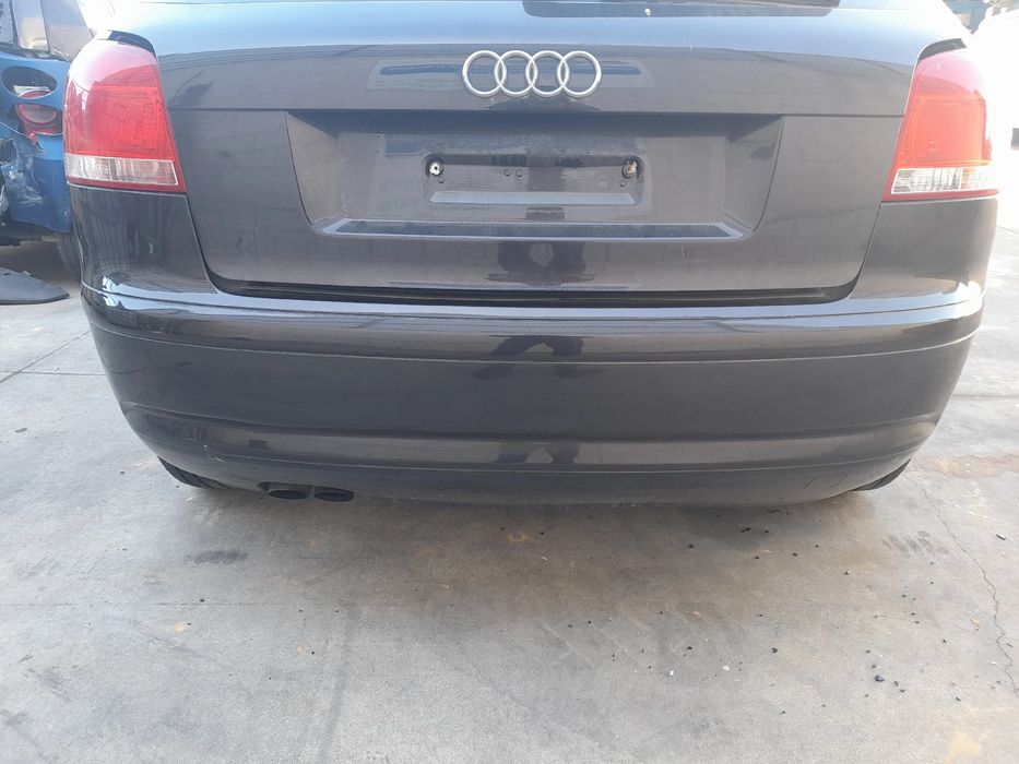 Pára-choques trás AUDI A3 (8P1)