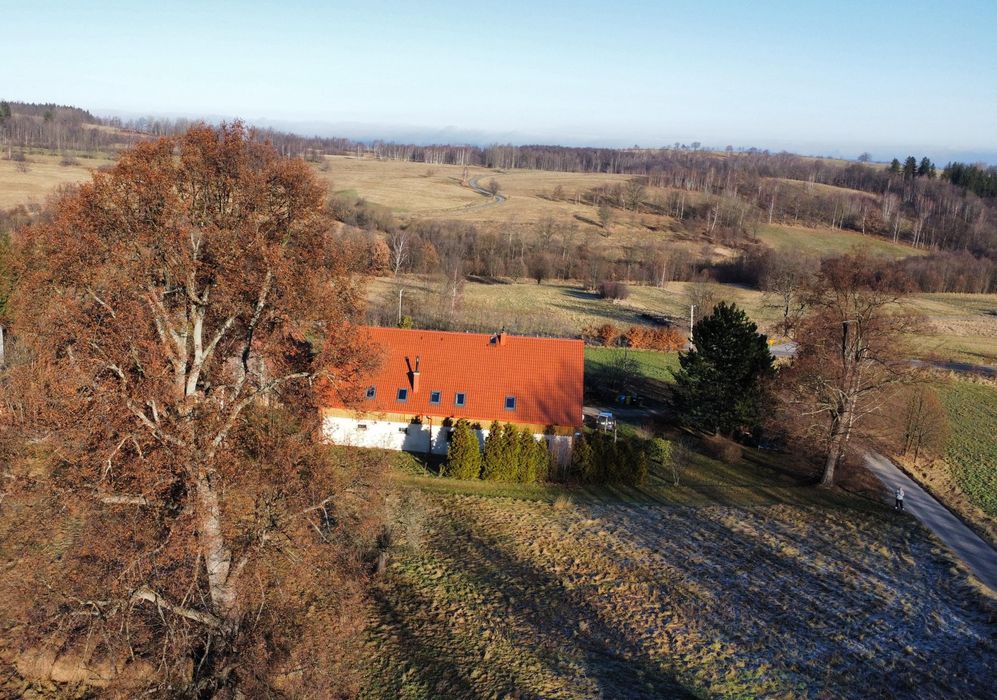 Nowa cena Dom w pięknej okolicy