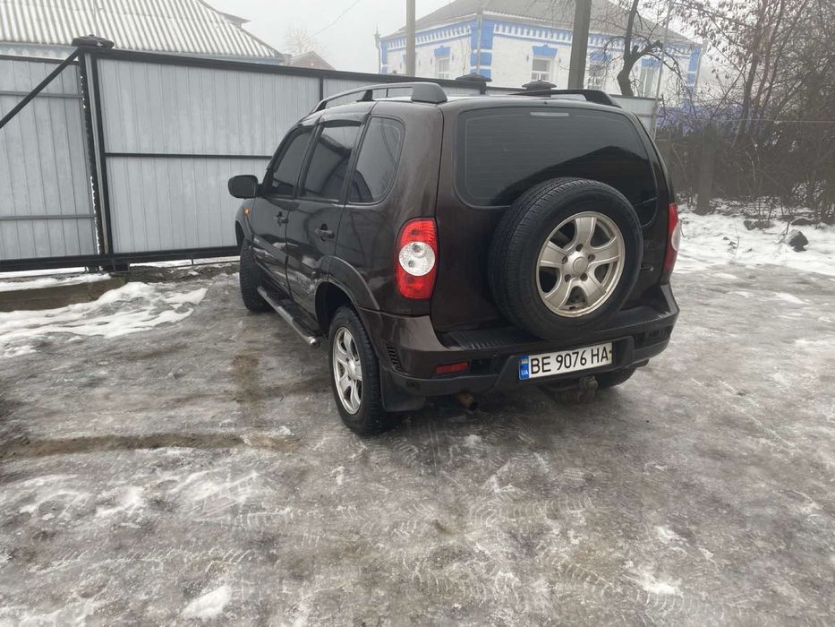 Шевроле Нива Бертон люксової комплектації