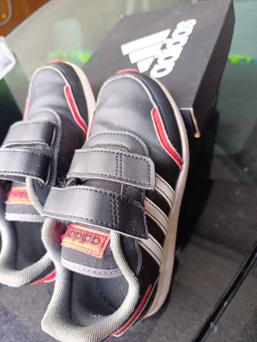 Buty chłopięce adidas 30