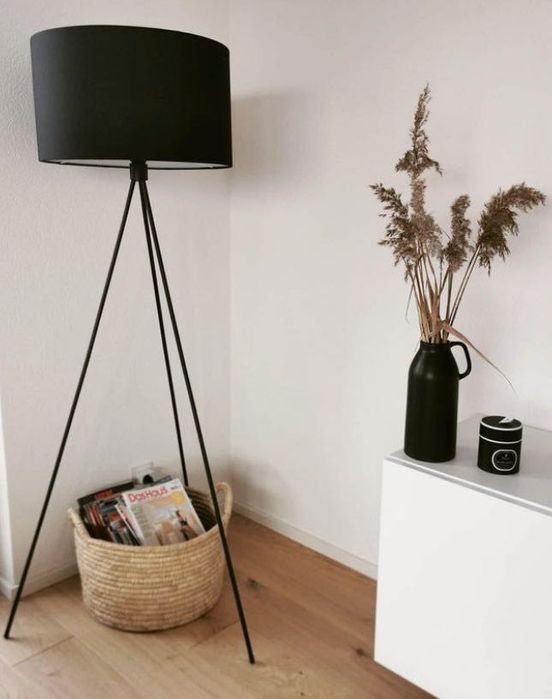 Candeeiro de pé NOVO