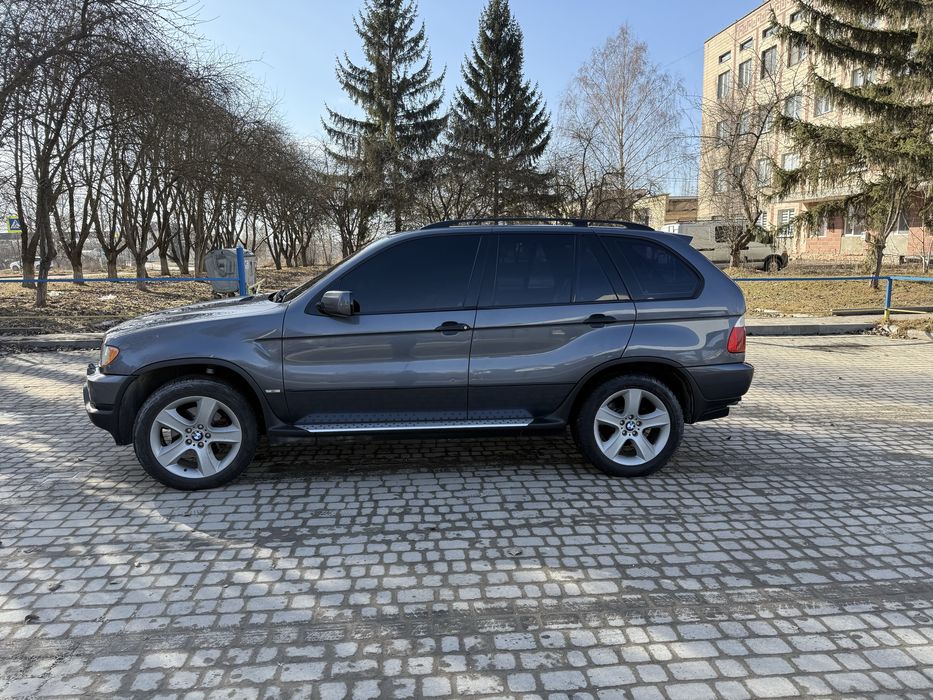 BMW X5 E53.