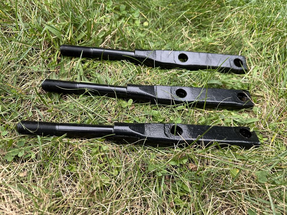 Розтяжка Nissan Terrano 1986-2006