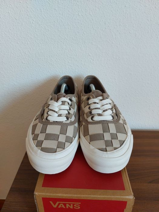 Vans Authentic Khaki 38,5 novo sem etiqueta,  caixa original.