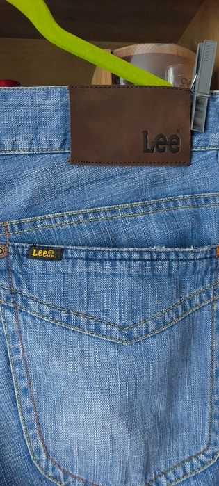 Zajefajne spodnie Lee