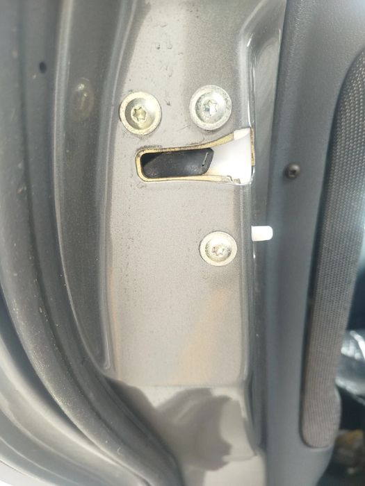 Fechadura / fecho porta trás esquerdo ROVER Streetwise