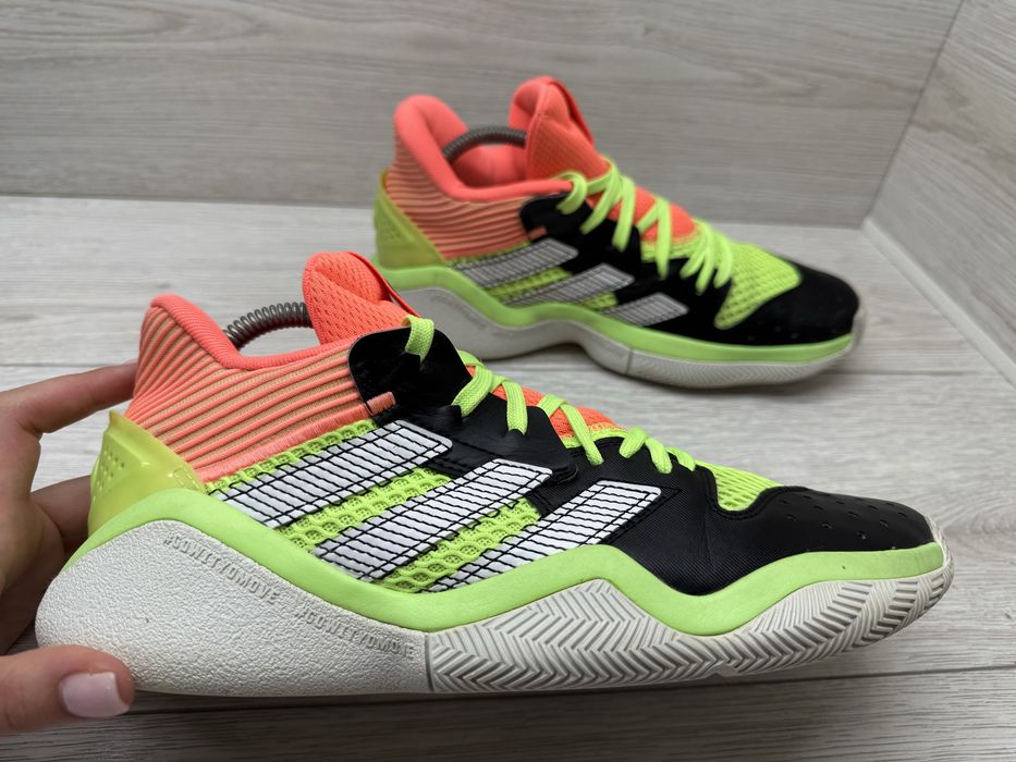 Кросівки Adidas оригінал  nike
