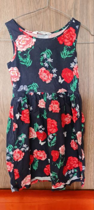 Плаття на дівчинку