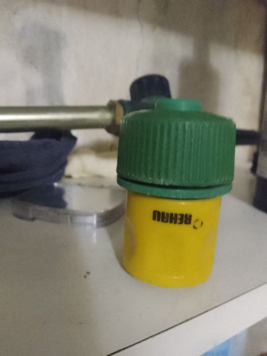 Перехідники для поливу