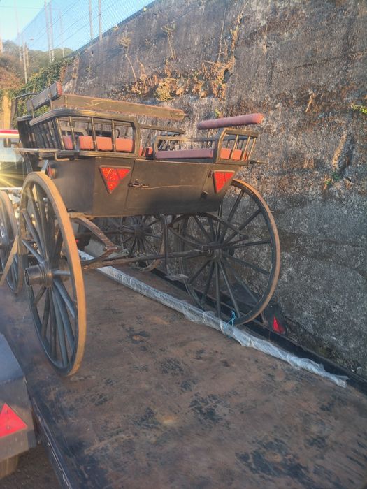 Charrete antiga para venda