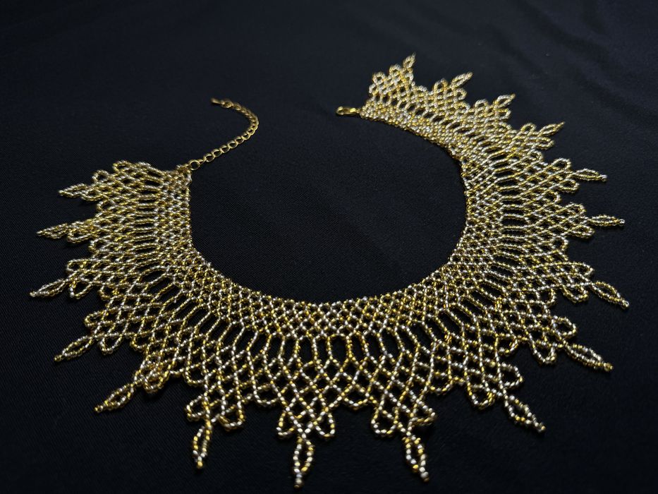 Силянка, криза з бісеру ручної роботи