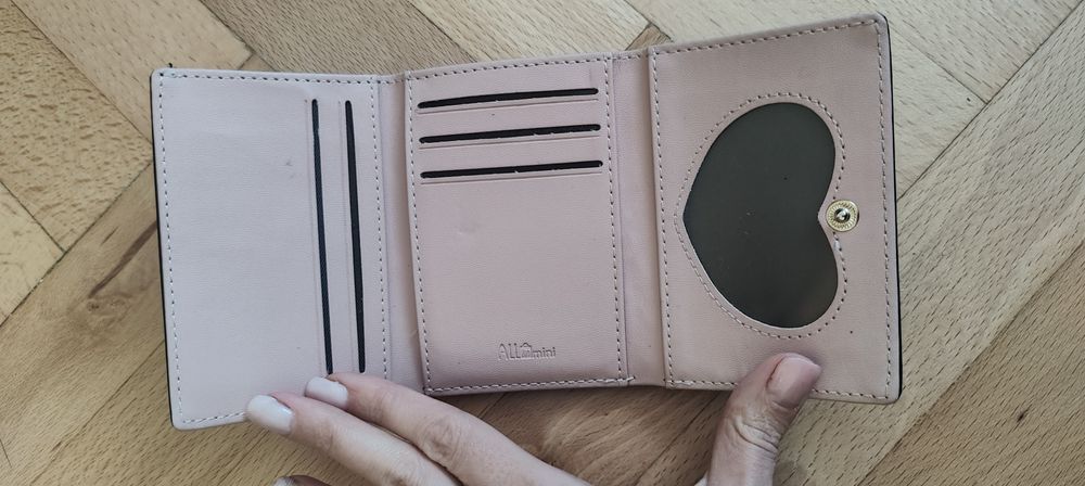 mały portfel dziecięcy