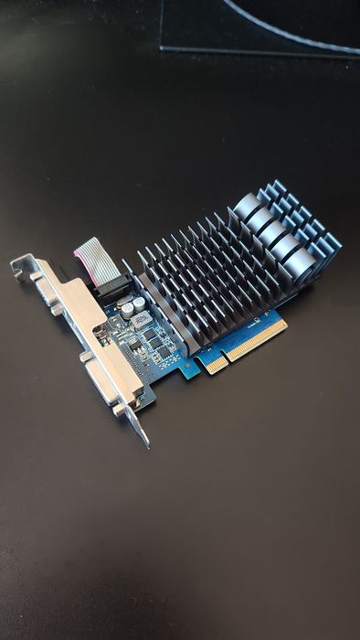 Відеокарта GT 710 1gb