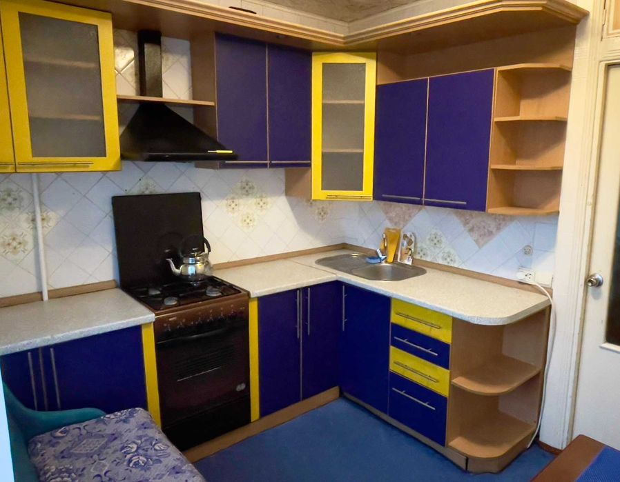 2 кімнатна  на Богунії, Військовий Інститут, вул. Героїв Десантників