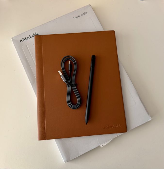 reMarkable 2 + Marker Plus + Leather Folio
