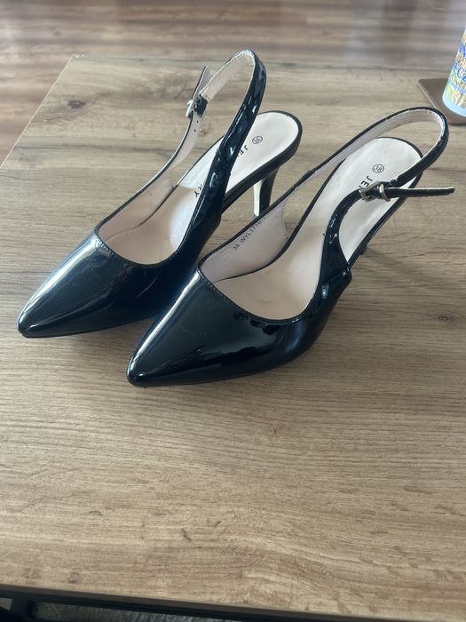 Szpilki damskie Jenny Fairy 38